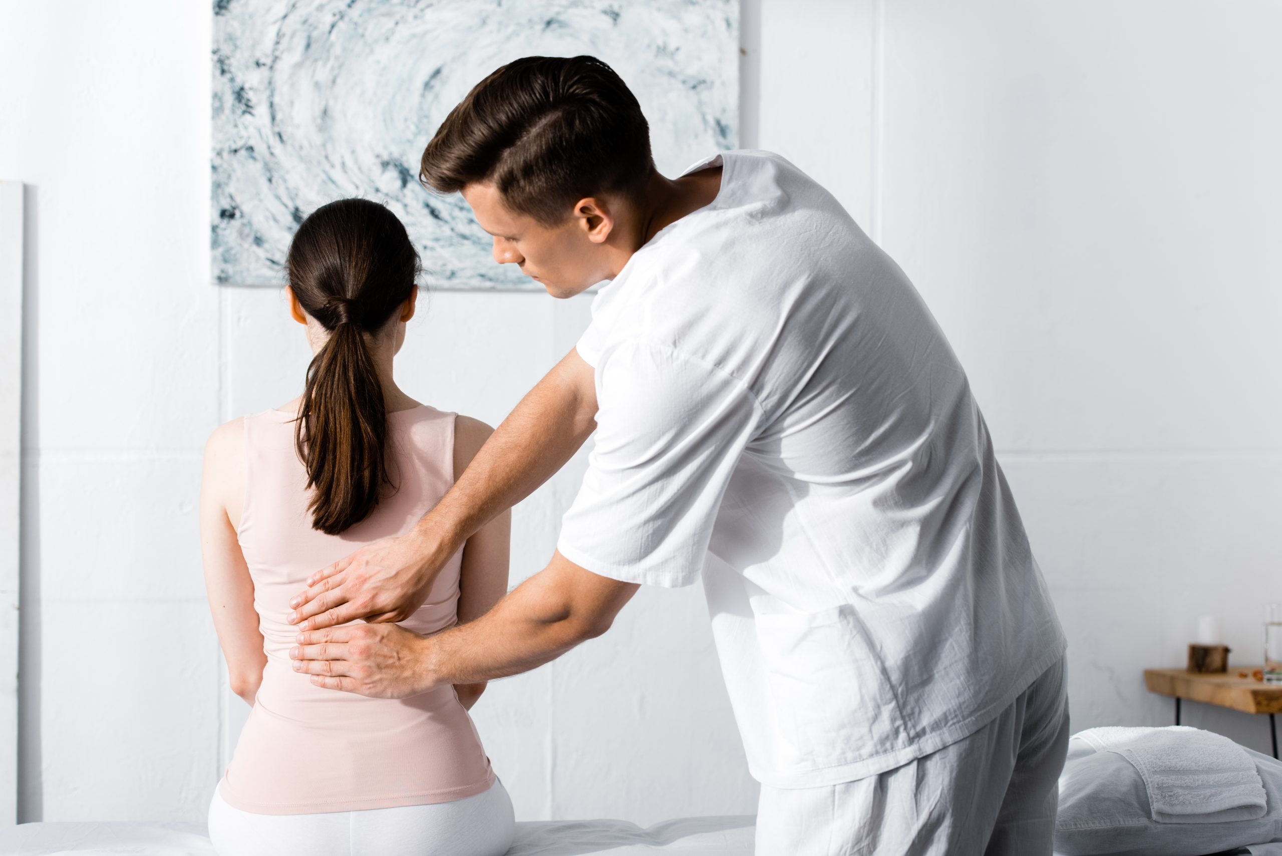 Spinal Manipulation Calgary treatment at East Hills Physiotherapy